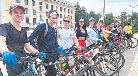 Профком Горьковского автозавода провел ставший уже традиционным велопробег, приуроченный к Дню России