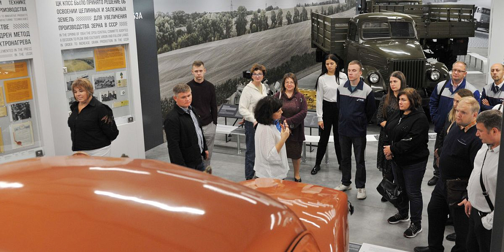 В Музее истории «ГАЗ» прошел экскурсионный марафон для сотрудников компании и их семей