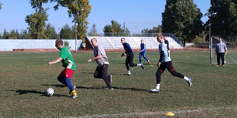 Турнир по мини-футболу прошел среди цеховых команд Ликинского автобусного завода