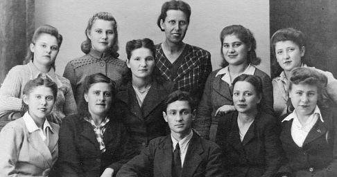 Семья автозаводцев Бержигаловых стала призером городского конкурса трудовых династий