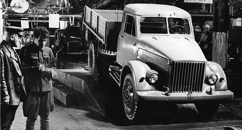 Основоположник стандартов грузового автопрома - ГАЗ-51 - в январе 2026-го отмечает 80-летие