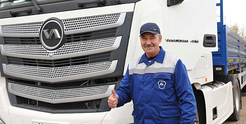 В минувшее воскресенье сотрудники ПУАТ вместе с коллегами по профессии отметили День работников автомобильного транспорта