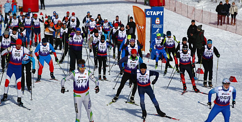 Команда ГАЗа вошла в тройку лидеров корпоративного забега на городском фестивале в рамках движения «На лыжи!»