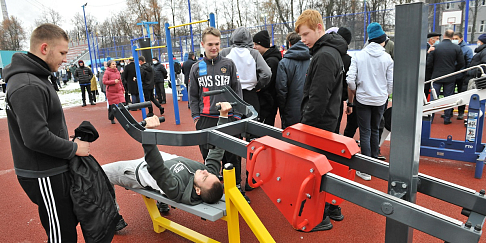 Спортплощадки в подарок