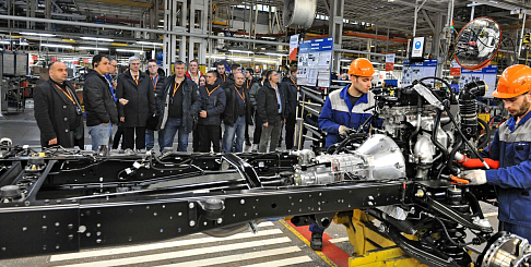 Студенты Института механики и машиностроения из Йошкар-Олы посетила Горьковский автозавод с ознакомительным визитом