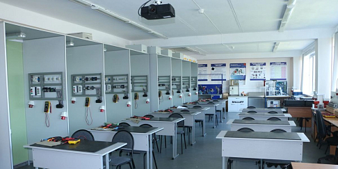 Лабораторию электромеханики и электротехники отремонтировали в корпуниверситете Нижегородского автозавода