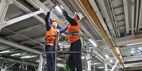 Специалисты сервисных служб провели модернизацию оборудования в цехах Горьковского автозавода