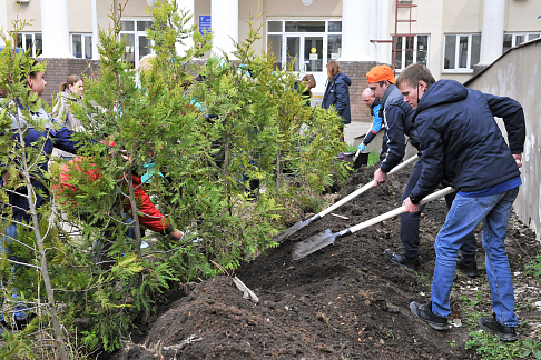 «Сад памяти» заложили волонтеры «Группы ГАЗ» в Нижнем Новгороде