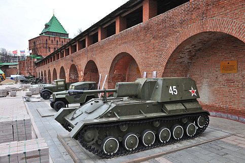 Реставрация экспозиции военной техники в Нижегородском кремле