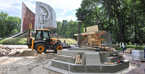 Благоустройство парка Славы планируется завершить к 1 августа