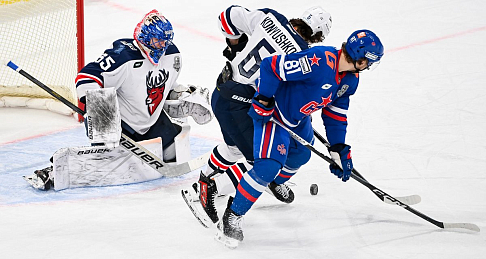 ХК «Торпедо» закончил сезон, а молодежь «Чайки» и женская команда «Торпедо» продолжают борьбу за трофеи