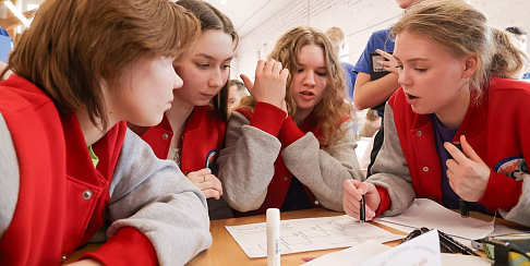 Команда лицея №165 им. 65-летия «ГАЗ» заняла первое место в городском смотре-конкурсе ученических самоуправлений школ Нижнего Новгорода