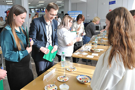 Более 50 национальных блюд было представлено на конкурсе «Кухни народов России»