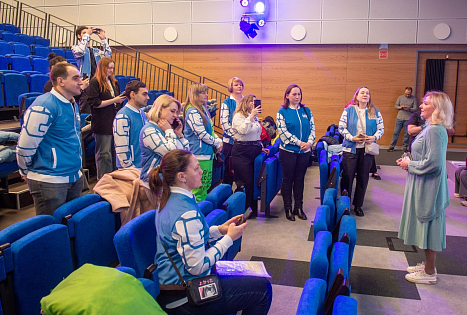 Участники проекта «Проверено амбассадорами» посетили Академию современных технологий автомобилестроения