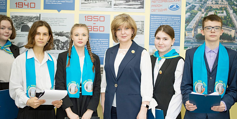 Единственная в Автозаводском районе гимназия готовится отметить 85-летие