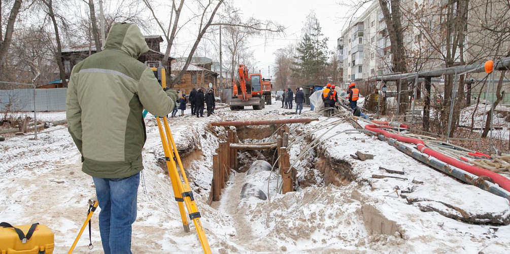 Аварийный участок второго Автозаводского коллектора заменен на треть
