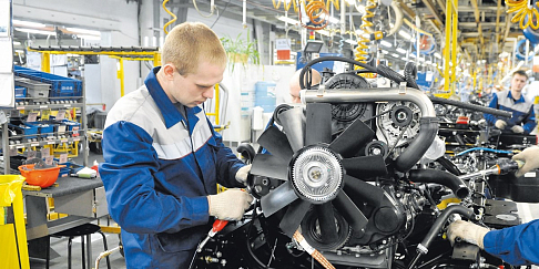 В подразделениях компании прошли первые в этом году торжественные церемонии посвящения новых сотрудников в профессию машиностроителя