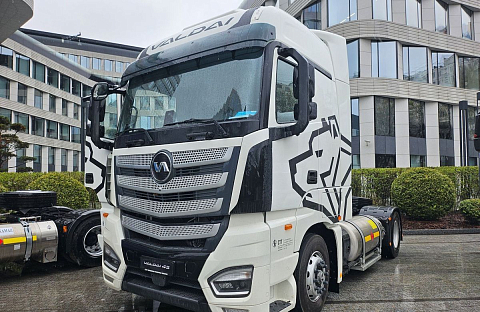 Газовый «Валдай 45 LNG» представила компания «СТТ»