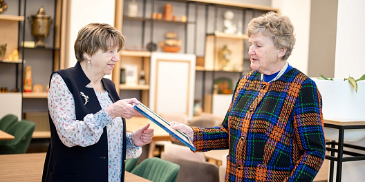 В Доме ветеранов Горьковского автозавода состоялось чествование юбиляров, родившихся летом и в сентябре