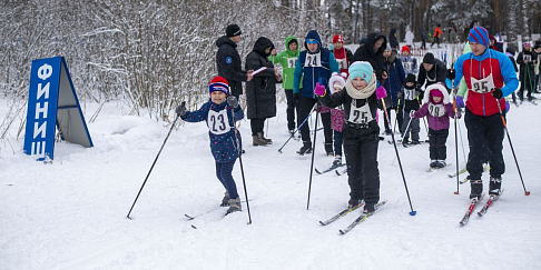 Семейный праздник «Мама, папа, я!» завершил зимний этап корпоративной спартакиады Горьковского автозавода