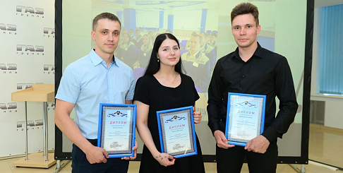 32 сотрудника дивизиона «Коммерческие автомобили» отмечены наградами на конференции «Будущее создается сегодня»