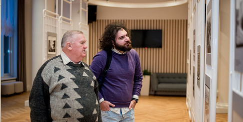 В Доме ветеранов ГАЗа начал работать Клуб музея Соцгорода, созданный в партнерстве с Центром современного искусства «Арсенал»