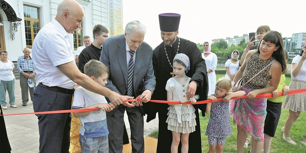 На территории храма в честь основателя Нижнего Новгорода князя Георгия Всеволодовича в микрорайоне Юг появился детский городок