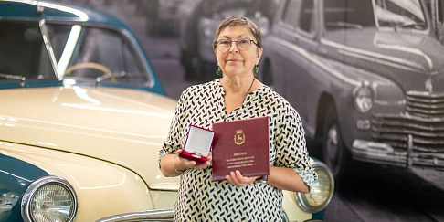 Директор Музея истории «ГАЗ» Наталья Колесникова удостоена звания «Заслуженный деятель культуры и искусства города Нижнего Новгорода»