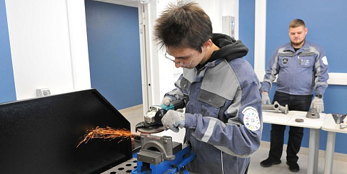 Профессия будущего - в учебной мастерской (видео)