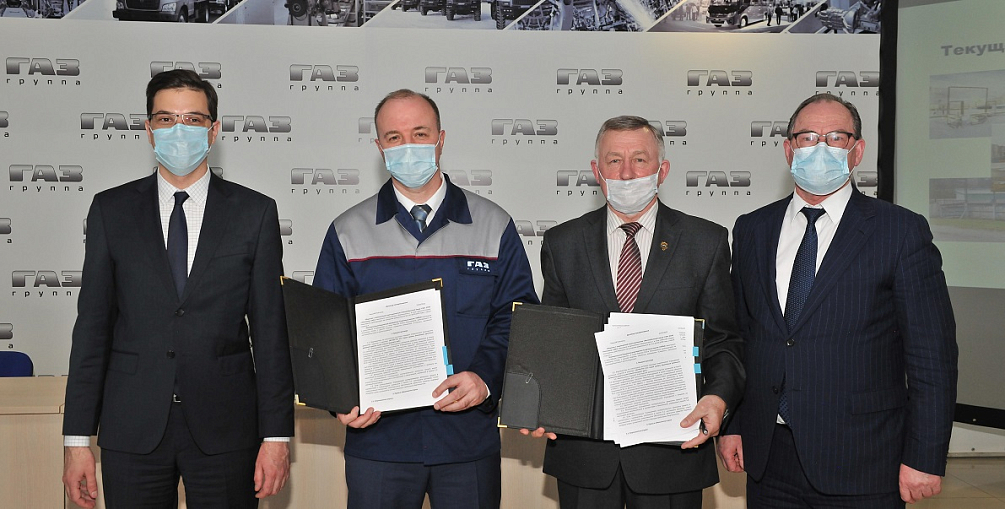 ГАЗ реконструирует спорткомплекс «Чайка»