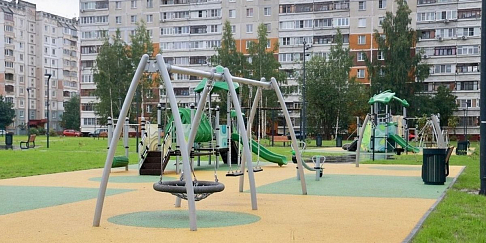 Благоустроенный сквер открылся в границах проспектов Кирова, Ильича и бульвара им. Коноваленко