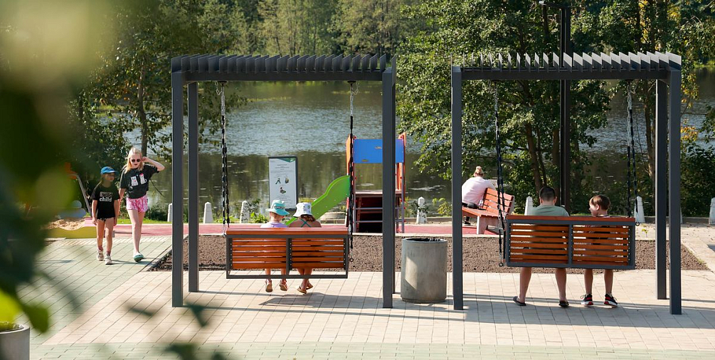 Скверы в поселках Нагулино и Гнилицы открылись после благоустройства.