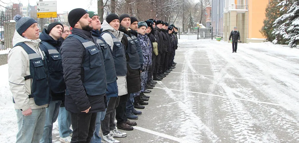 Дружинники Горьковского автозавода получили награды за вклад в охрану порядка 