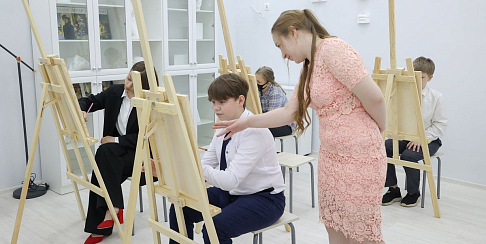 Филиал Детской школы искусств №1 открыт в отремонтированном помещении по проспекту Ильича, 36а, около сквера имени В.С.Коноваленко