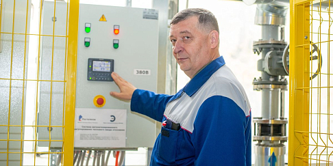 Начальник энергоремонтного отдела СЦР и ТОО Илья Иполитов удостоен звания «Почетный машиностроитель»