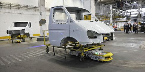 Транспортные роботы уже больше месяца успешно доставляют кабины на сборочный конвейер ПГА