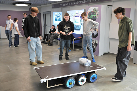 «ТехноФест-НН»: вкалывают роботы - счастлив инженер!