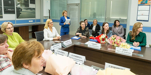 Учителя автозаводских школ приняли участие во втором конкурсе «Лучший учитель инженерно-технологических классов»