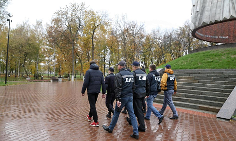 Более 400 административных правонарушений пресекли народные дружинники Автозаводского района в 2024 году