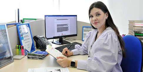 «Уверена, после стажировки останусь на ГАЗе», - Анна Воробьева, специалист-стажер департамента развития персонала