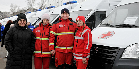 Новые автомобили передали больницам и соцучреждениям Нижегородской области в конце 2023 года