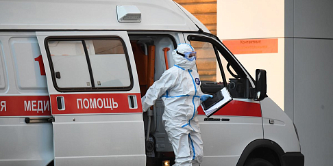 Снова в масках