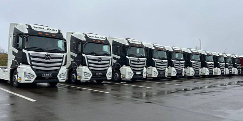 Компания «Современные транспортные технологии» передала 15 магистральных тягачей «Валдай 45» компании «АС-Трак»